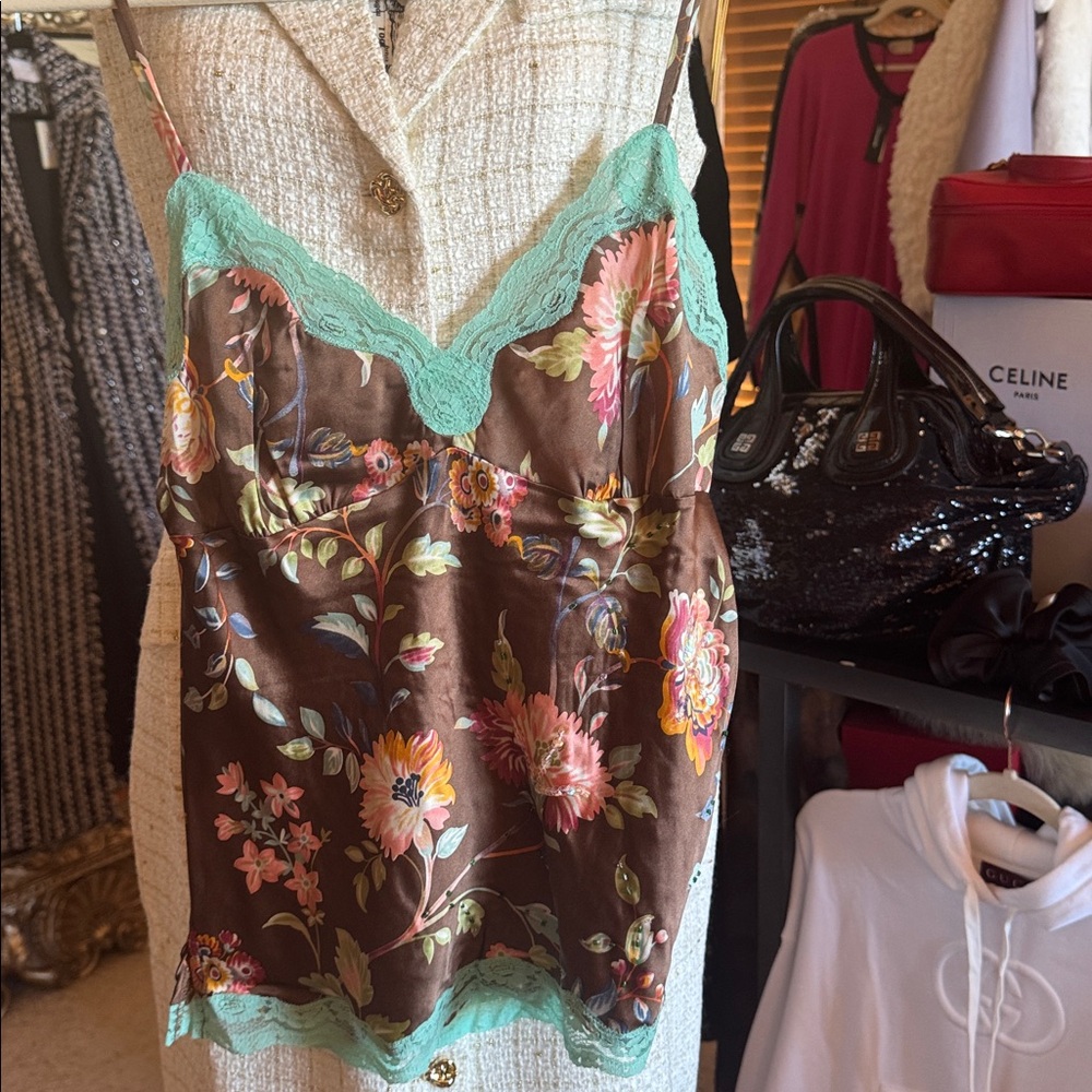 Gold Hawk Silk Cami Lace Border, Washable Silk. NWT